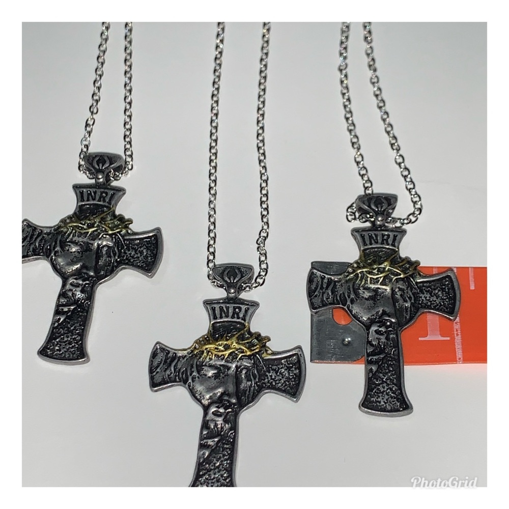 Christ Jesus Crucifix Pendant Necklace Metal - Picture 5 of 5